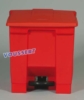 Poubelle Rubbermaid a pedale 30,3 litres rouge