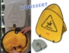 Panneau de securite Rubbermaid depliant
