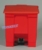 Acheter Poubelle Rubbermaid à pédale 30,3 litres rouge