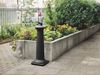Cendrier Tuscan Rubbermaid Groundskeeper noir