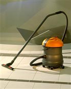 Aspirateur Taski Vacumat eau et poussière 12 L