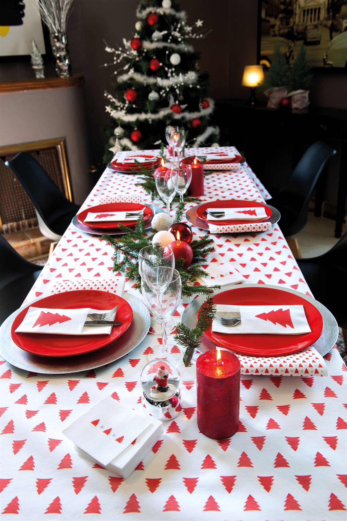 Nappe Noël non tissé épicéa Cgmp