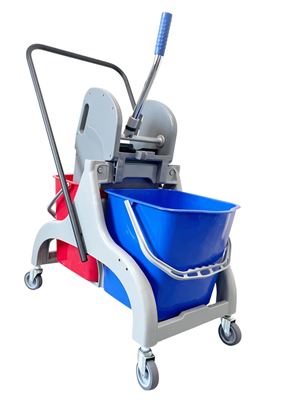 Chariot de menage 2x20 L presse