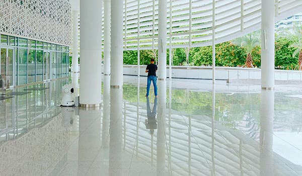 La cristallisation professionnelle des sols en marbre et terrazzo : guide complet